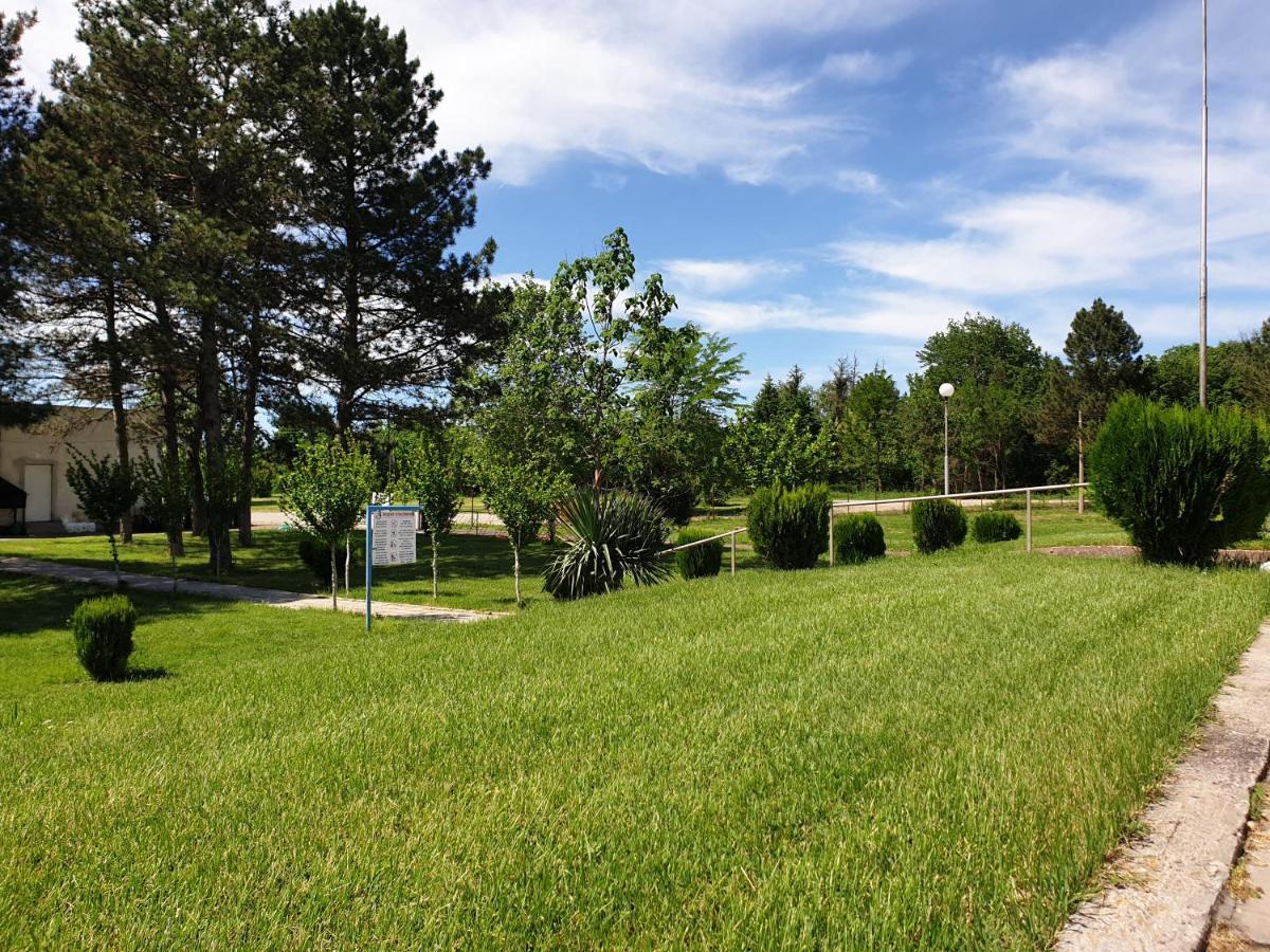 Paradise Park Polski Trumbesh Exterior foto